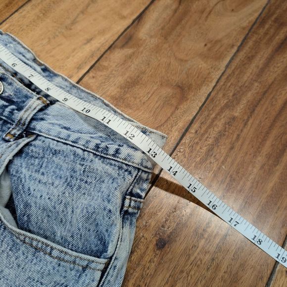 Gap Vintage Stonewash Jeans (26) - Picture 6 of 8